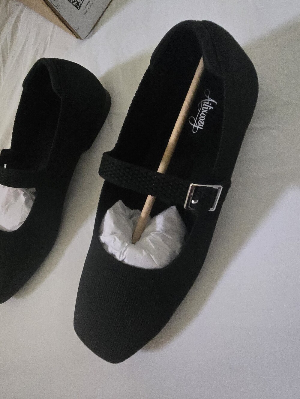 Women's Black Mary Jane Flats - Picture 3 of 4